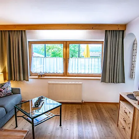 Hutmann * Kirchdorf in Tirol