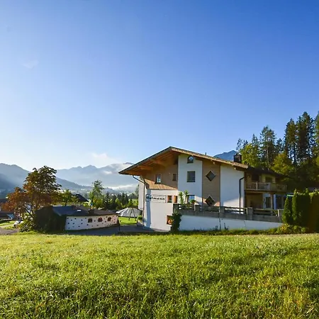 Hutmann * Kirchdorf in Tirol